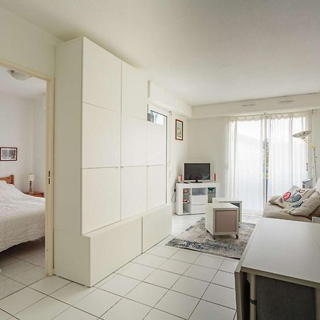 Appartement A 200 M De La Plage Avec Terrasse Et Parking, Au Coeur Des Commerces Et Restaurants - Fr-1-2-426 Hendaye Esterno foto